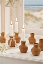 Stage til 2,2 cm lys UNIKA fra Ib Laursen i vindue med lys - Tinashjem